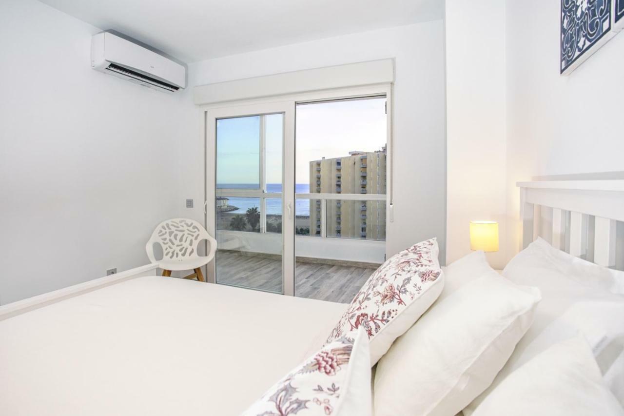 Apartamento Frente Al Mar Avenida Alay Con Parking *